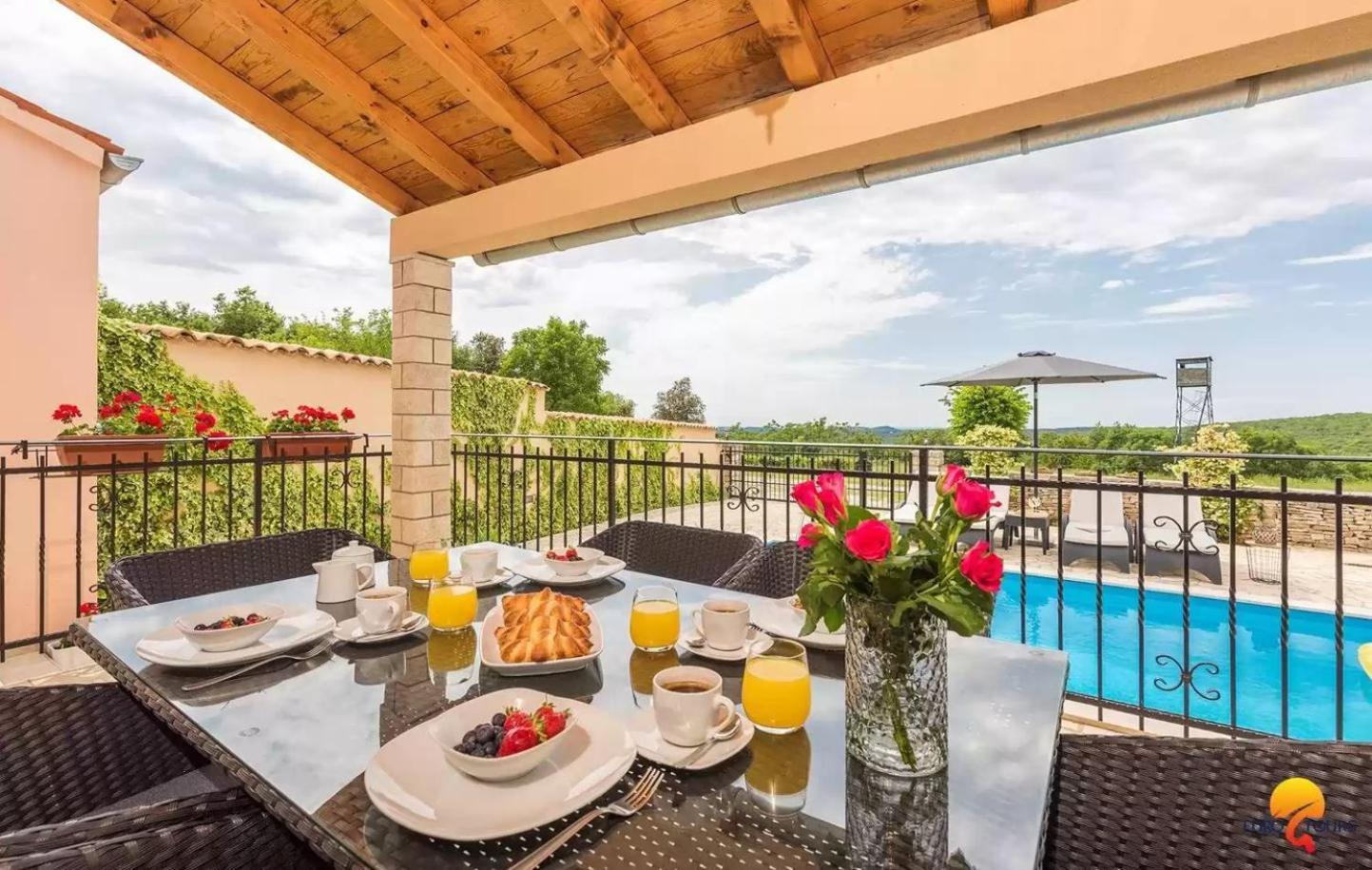Villa Grguci Канфанар Екстериор снимка
