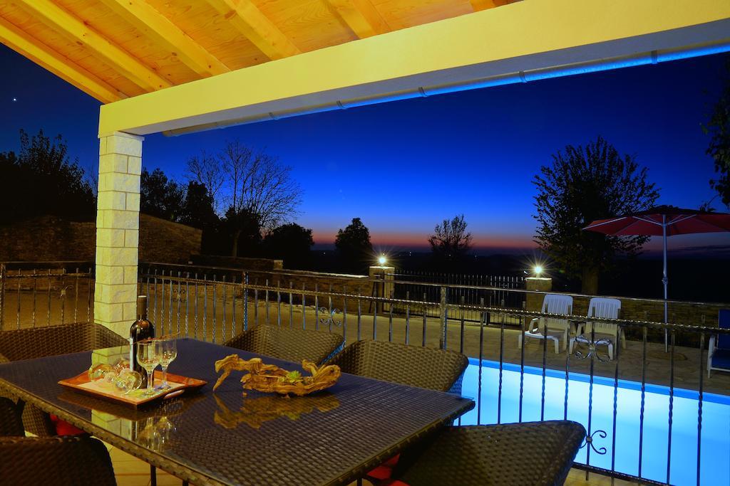 Villa Grguci Канфанар Екстериор снимка