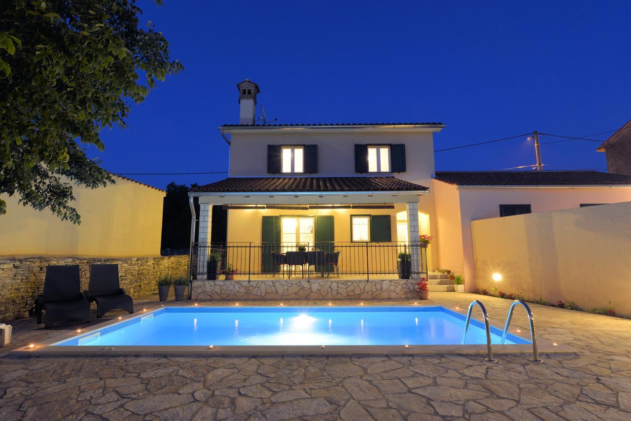 Villa Grguci Канфанар Екстериор снимка
